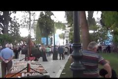 Δείτε βίντεο από τη χθεσινή αραιή συγκέντρωση του Σαμαρά στο Σύνταγμα και την διαφορά στον κόσμο το 2012 και χθες [videos]