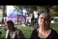 Δείτε βίντεο από τη χθεσινή αραιή συγκέντρωση του Σαμαρά στο Σύνταγμα και την διαφορά στον κόσμο το 2012 και χθες [videos]