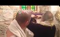 Διάσημος γιατρός και η σύζυγος του βαφτίστηκαν χριστιανοί [photos - videos]
