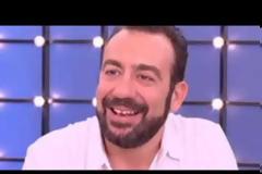 Πού θα πάει με το μαγιό του απόψε ο Σωτήρης Καλυβάτσης μετά τη διπλή παράσταση στην Πάτρα;