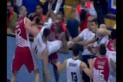ΞΥΛΟ ΚΑΙ ΔΙΑΚΟΠΗ ΣΤΟ ΠΑΡΤΙΖΑΝ - ΕΡΥΘΡΟΣ ΑΣΤΕΡΑΣ! *ΒΙΝΤΕΟ*