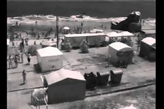Δείτε σε βίντεο κύμα τριών μέτρων να «καταπίνει» παραλία στην Οδησσό!