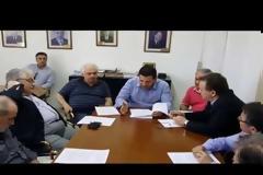 Η συνάντηση των Εμπόρων Πύργου με τους βουλευτές - Πάνε στο Γ. Βρούτση για λύση με τις οφειλές ΟΑΕΕ
