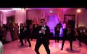 VIDEO: Χορογραφία – έκπληξη γαμπρού και φίλων για τη νύφη σαρώνει στο διαδίκτυο