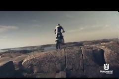 H Husqvarna Motorcycles παρουσιάζει τη γκάμα του 2015