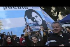 ΑΝΤΙΠΑΡΑΘΕΣΗ ΠΑΣΟΚ-ΣΥΡΙΖΑ ΓΙΑ ΤΗ ΧΡΕΟΚΟΠΙΑ ΤΗΣ ΑΡΓΕΝΤΙΝΗΣ