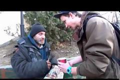 Πως αυτός ο άστεγος έγινε ευτυχισμένος; [video]