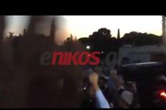 Αποδοκιμασίες στον Βενιζέλο - Ζήτω στον Παπανδρέου [video]