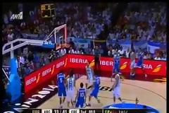 ΤΟ ΑΠΙΣΤΕΥΤΟ buzzer beater ΤΟΥ ΖΗΣΗ ΜΕ ΑΡΓΕΝΤΙΝΗ! *ΒΙΝΤΕΟ*
