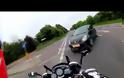 ΣΟΚΑΡΙΣΤΙΚΟ: Τα τελευταία δευτερόλεπτα ενός μοτοσικλετιστή... [video]