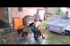 Αντίρριο: Το Ice Bucket Challenge που ''τρελαίνει'' το youtube