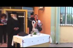 Η Κανελλοπούλου στους μαθητές: Δεν είμαι η Τασία από το Καφέ της Χαράς, μη μασάτε με την τηλεόραση