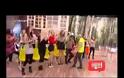 ΚΟΛΑΣΗ στο Mega Με Μία: Ο τρελός χορός του Μάρκου Σεφερλή και η Τζούλια...[video]