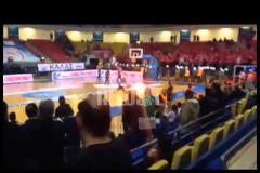 ΣΠΙΤΙΑ ΣΑΣ ΚΑΡΕΚΛΟΚΕΝΤΑΥΡΟΙ ΝΑ ΣΩΘΕΙ ΤΟ ΕΛΛΗΝΙΚΟ ΜΠΑΣΚΕΤ! *PHOTO & VIDEOS*