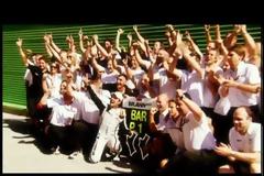 ΕΝΑ ΘΑΥΜΑ ΓΙΑ ΤΗΝ BRAWN GP