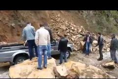 Κόπηκε στα δύο ο δρόμος! Κατολισθήσεις βράχων στον Εχίνο Ξάνθης από την κακοκαιρία [video]