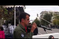 Αυτός είναι ο πιλότος του F-16 που εντυπωσίασε στη στρατιωτική παρέλαση...[photos+video]