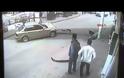 Η κολώνα τους... έσωσε τη ζωή (video)