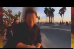 Σκέιτερ προσγειώθηκε... στο κεφάλι ενός ρεπόρτερ - Οι δυσκολίες του επαγγέλματος [video]