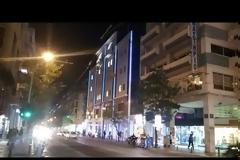 Αδειανό κουφάρι το κατάστημα Hondos στην Πατησίων [video]