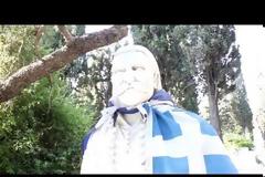 O τάφος του Θεόδωρου Κολοκοτρώνη στο Α΄ Νεκροταφείο το 1990 [video + photos]