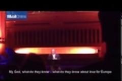 ΣΟΚ: Ο Ζεράρ Ντεπαρτιέ είναι λιώμα στο μεθύσι σε εκδήλωση για τον Α΄ Παγκόσμιο πόλεμο [video]