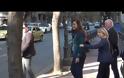 Επίθεση με χυδαίες εκφράσεις στην Μπακογιάννη και στον Ρουσόπουλο από μέλη της ΠΟΣΠΕΡΤ... [video]