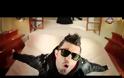 Αυτό είναι το νέο videoclip που σαρώνει το διαδίκτυο... [photos+video]