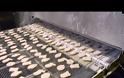 Τα McDonalds αποκάλυψαν πως φτιάχνονται τα McNuggets [Video]
