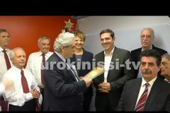 Τα ηπειρώτικα κάλαντα στον Αλέξη Τσίπρα έψαλε η Πανηπειρωτική Συνομοσπονδία Ελλάδος