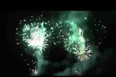 Δείτε πως υποδέχτηκε το 2015 η Ιαπωνία [video + photos]