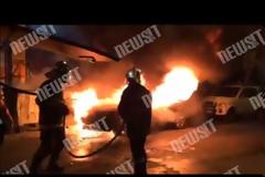 Πορεία αντιεξουσιαστών στο κέντρο της Αθήνας - Φωτιές, οδοφράγματα και ζημιές