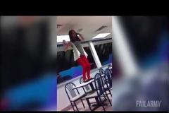 Ούτε ένα, ούτε 2... αλλά 9 βίντεο με ΓΥΝΑΙΚΕΣ για κλάματα!
