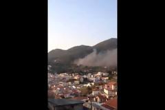 Σάμος: Φωτιά στο κέντρο υποδοχής μεταναστών στο Βαθύ