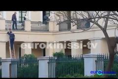 Τέλος στην κατάληψη της Πρυτανείας - Προσαγωγές, πως έγινε η επέμβαση
