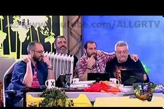 ΠΟΙΑ ΜΟΥΣΤΑΚΑ; ΑΥΤΗ ήταν η παρουσία που έκλεψε τις εντυπώσεις στην χτεσινή εκπομπή των Ράδιο Αρβύλα! [video]