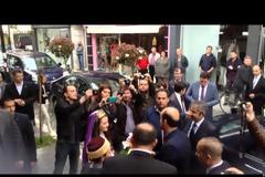 Επίσκεψη με έντονο άρωμα... εκλογών! [video]