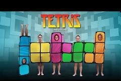 Ο Remi ξαναχτύπησε με...Tetris - Δείτε τη νέα απολαυστική του φάρσα! [video]