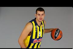 ΑΥΤΟΣ ΕΙΝΑΙ Ο MVP ΤΗΣ ΧΡΟΝΙΑΣ ΣΤΗΝ ΕΥΡΩΛΙΓΚΑ *ΒΙΝΤΕΟ*