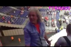 Τσουκαλάς σε οπαδό: Άσε κάτω τα πατατάκια ρε [video]