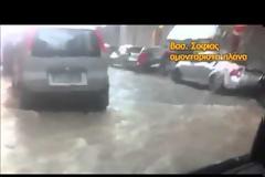 Απίστευτα προβλήματα από την καταιγίδα στην Αττική - Δείτε βίντεο...