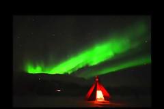 Το βόρειο σέλας σε ένα εντυπωσιακό time-lapse βίντεο... [video]