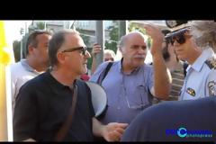 Συμβολική κατάληψη στο κτήριο της Κομισιόν στην Αθήνα [video]