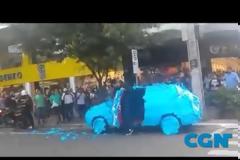 Έκανε το λάθος να παρκάρει σε θέση αναπήρων - Δείτε στο βίντεο τι έπαθε...