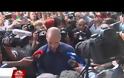 Βαρουφάκης προς τοξικά ΜΜΕ: Παρακαλώ, φύγετε από εδώ