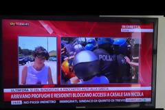 Λιποθύμησε δημοσιογράφος την ώρα της ζωντανής σύνδεσης [video]