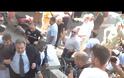Πέταξαν αυγά στον Πάνο Καμμένο - ΦΩΤΟ - ΒΙΝΤΕΟ