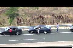 Γιατί Θεέ μου; Ανατριχιαστικές εικόνες από θανατηφόρο τροχαίο στην Κοζάνη