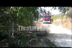 Φωτιά σε οικόπεδο με λάστιχα στην Ξάνθη - Πυκνοί μαύροι καπνοί σκέπασαν την περιοχή [photo+video]