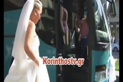 ΠΡΩΤΟΦΑΝΕΙΣ εικόνες σε γάμο στα Τρίκαλα - Δείτε πως εμφανίστηκε η νύφη [video]